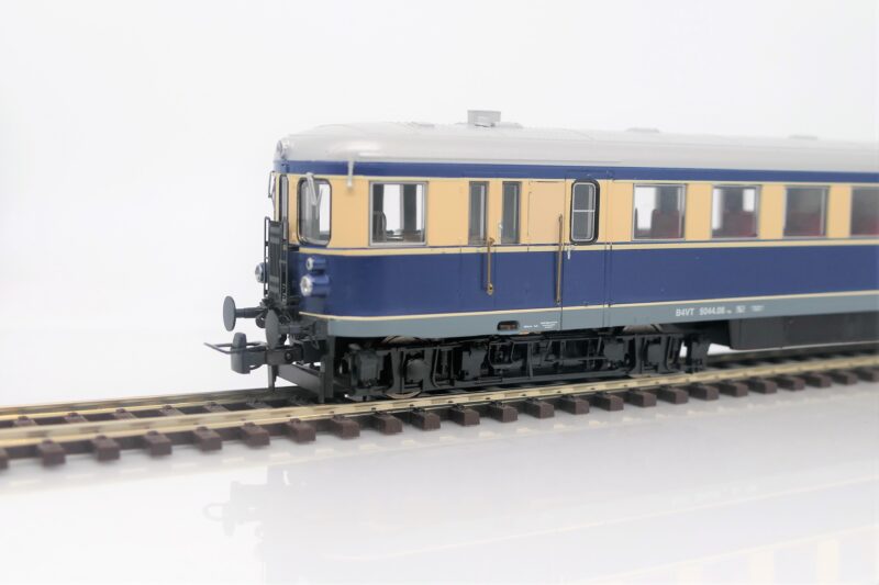 ZR70_Korrekturblech JC ÖBB 5044_Beige