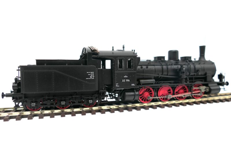 ZR77_Geschlossenes Führerhaus für ÖBB 655 – Bild 2